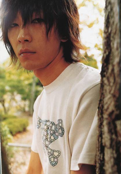 藤原基央の年代ごとの髪型 ヘアスタイルの変遷 Bump Of Chickenの書庫