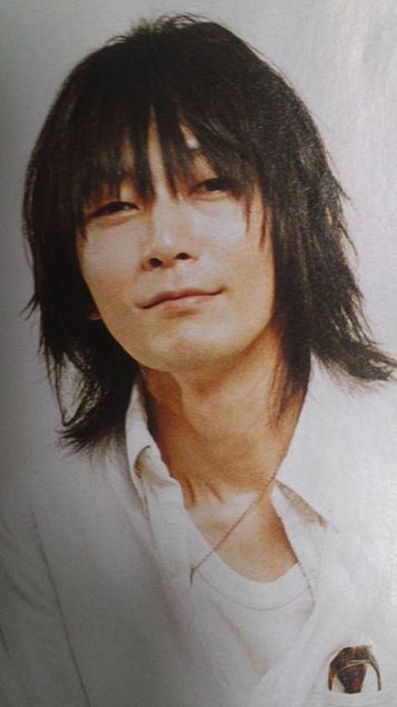 藤原基央の年代ごとの髪型 ヘアスタイルの変遷 Bump Of Chickenの書庫